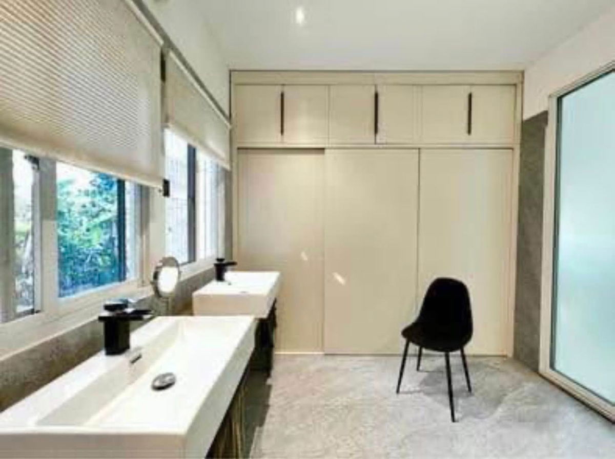 รูป ให้เช่า Pool Villa ชั้นเดียว ท่ามกลางธรรมชาติ มี 2 ห้องนอน 2 ห้องน้ำ 1 ห้องครัว 6 ที่จอดรถ - รูปที่ 8/12