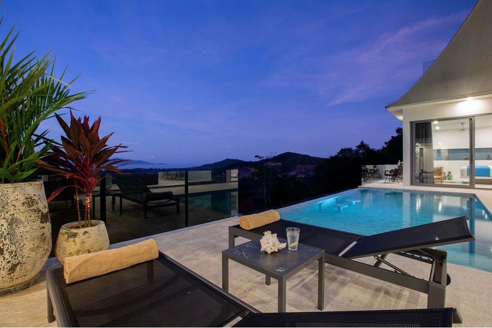 รูป [920121057-170] STUNNING 4-BEDROOM SEAVIEW VILLA FOR RENT - รูปที่ 48/62