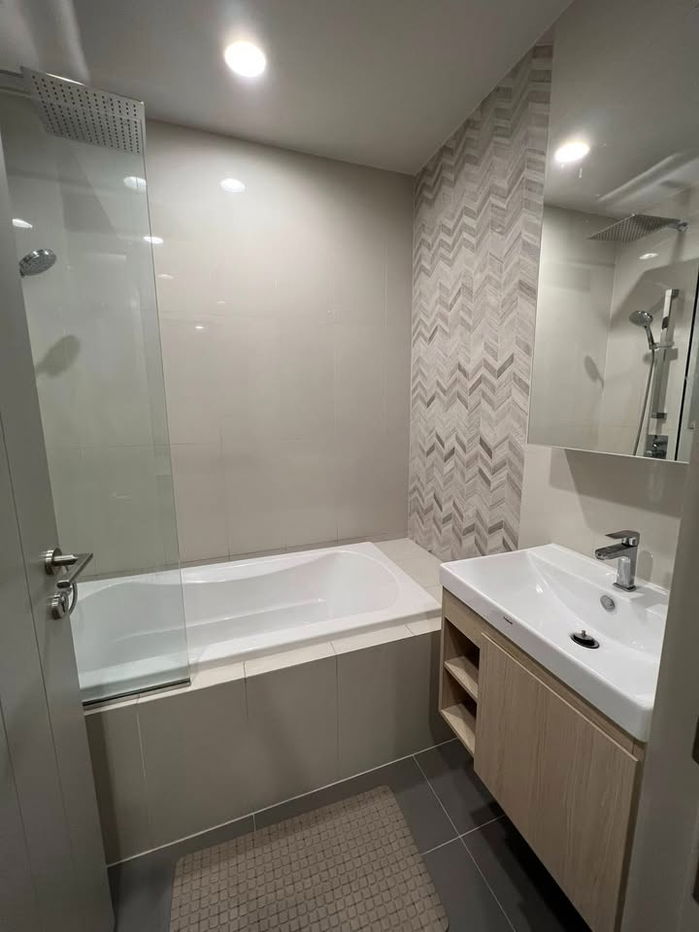 picture Condo for Rent at OKA HAUS Sukhumvit 36 (E6812017) - 5/6