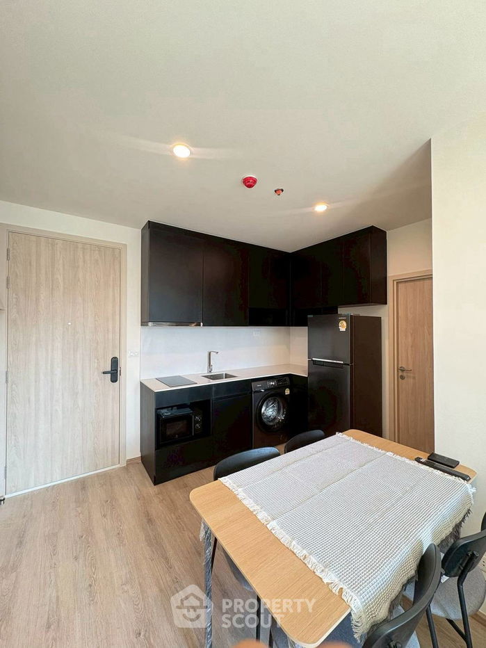 รูป คอนโด 2-ห้องนอน ที่ นิว ดิสทริค อาร์9 ใกล้ MRT พระราม 9 (ID 2488862) - รูปที่ 8/9