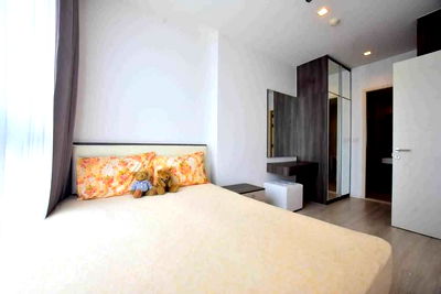 Condos for rent MRT Huai Khwang : G8776💛中国客户，请加微信。(在联系方式的旁边) 🅵🅾🆁 🆁🅴🅽🆃 QUINN RATCHADA 17 🅻🅸🅽🅴 ❤️💜@condopremium💜❤️Ready to move in ⬛🟨 📞 065 695 3645🟨⬛