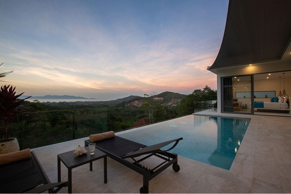 รูป [920121057-170] STUNNING 4-BEDROOM SEAVIEW VILLA FOR RENT - รูปที่ 46/62