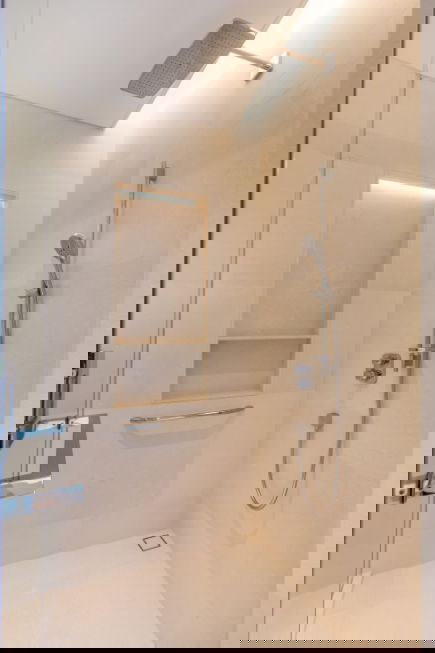 รูป BAAN SINDHORN LANGSUAN คอนโด Low-rise ที่เป็นส่วนตัวที่สุดใน Sindhorn Village - รูปที่ 28/35