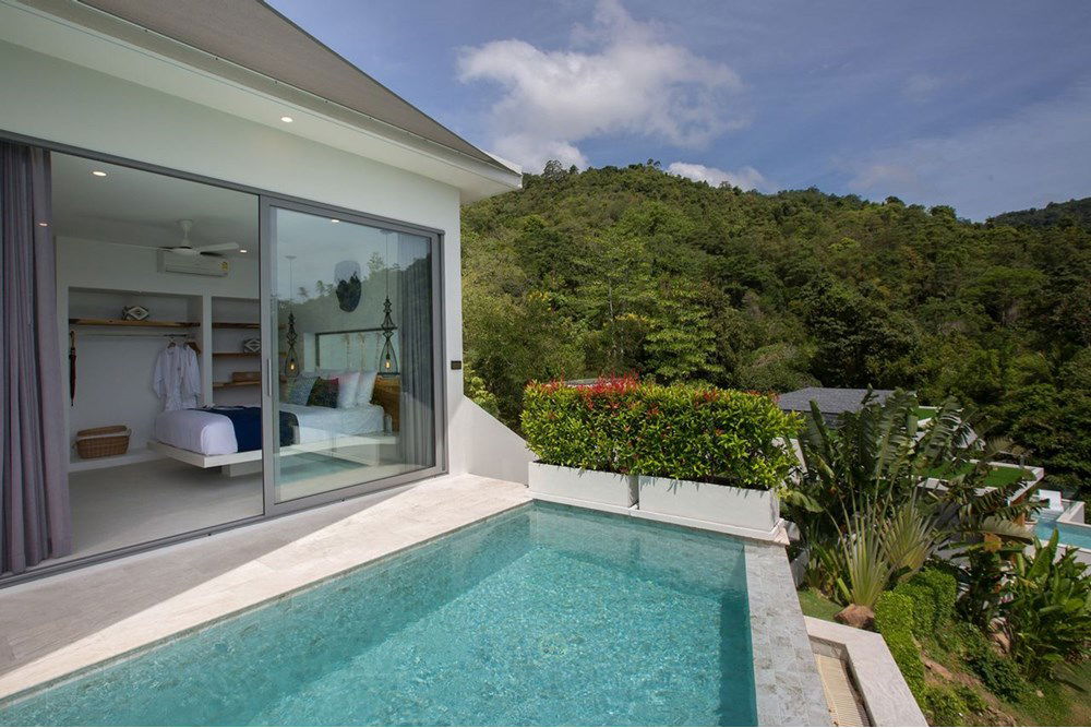 รูป [920121057-171] STUNNING 3-BEDROOM SEAVIEW VILLA FOR RENT - รูปที่ 3/42
