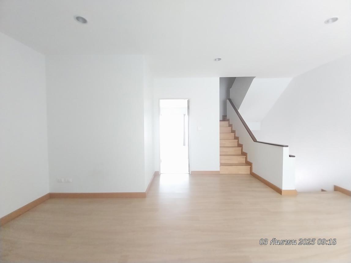 picture TOWN_HOUSE for sale  Dok Mai Prawet Bangkok - 15/24