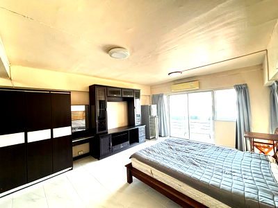 เช่าคอนโด ศรีราชา ชลบุรี : 📍ศรีราชา เพลส (Sri Racha Place)  ✅️พิเศษ 5,000 บาท