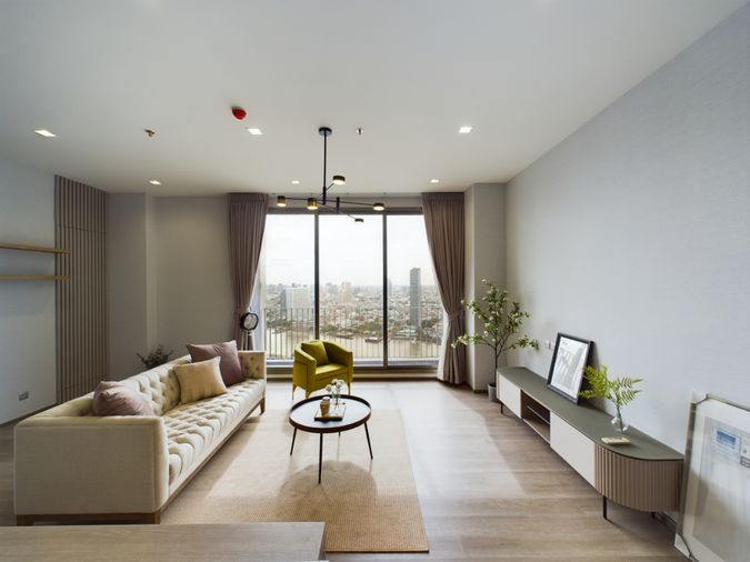 For Rent ✨️: Rhythm Charoenkrung Pavillion  (3 beds) 133.66 sq.m. 120,000 THB Tel. 092-423-5675 Cate