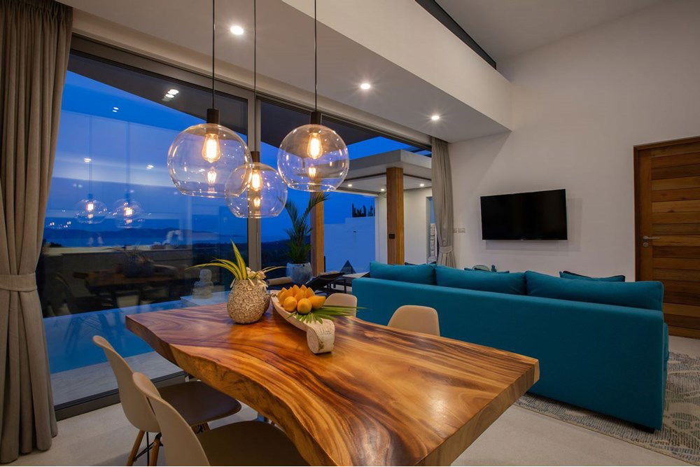 รูป [920121057-171] STUNNING 3-BEDROOM SEAVIEW VILLA FOR RENT - รูปที่ 8/42