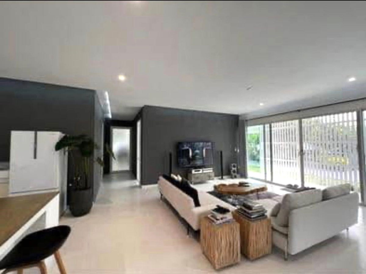 รูป ให้เช่า Pool Villa ชั้นเดียว ท่ามกลางธรรมชาติ มี 2 ห้องนอน 2 ห้องน้ำ 1 ห้องครัว 6 ที่จอดรถ - รูปที่ 4/12