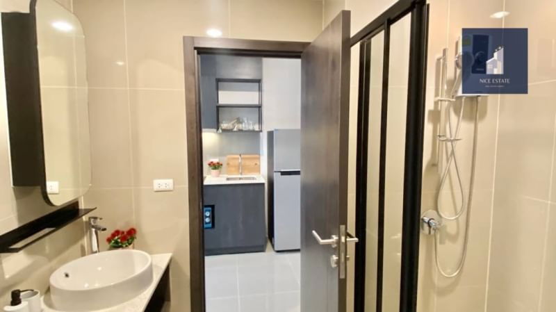 picture XT Huaikhwang 75m. MRT Huaikhwang Rare 1Bedroom with walk-in closet on High floor  - 10/12