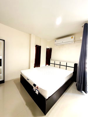 Condos for rent Ramkhamhaeng Road : Ussakan  City  Condo  For Rent