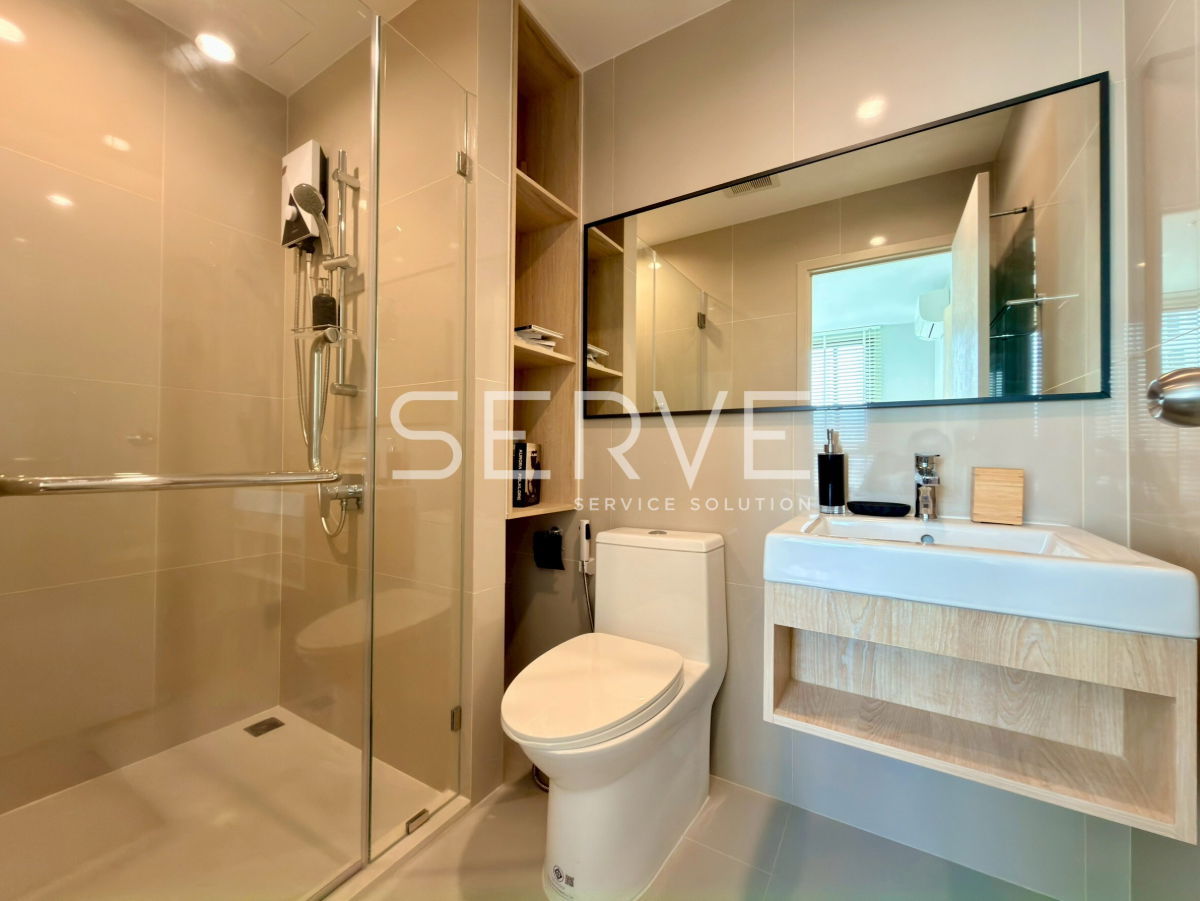 รูป 🔥อยู่ฟรี 1 เดือน ห้องใหม่ 1นอน แต่งสวย ชั้นสูงสุด เฟอร์จัดเต็มมาก พร้อมอยู่ เดินเพียง 20ก้าว ถึง MRTศรีลาซาล @ Nue Noble Srinakarin Lasalle - รูปที่ 2/8