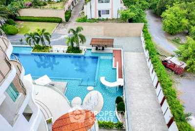 Condos for sale : 1-BR Condo at La Royale Beach Condo close to Pattaya (ID 2491188)