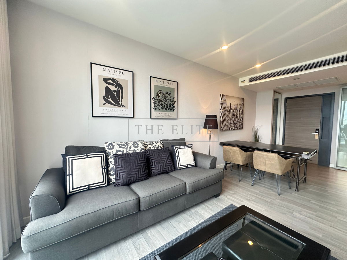 รูป ✨ โอเอซิสใจกลางเมือง The Room สาทร-ถนนปั้น คอนโดหรู บรรยากาศเงียบสงบ เป็นส่วนตัว 🌿 - รูปที่ 2/23