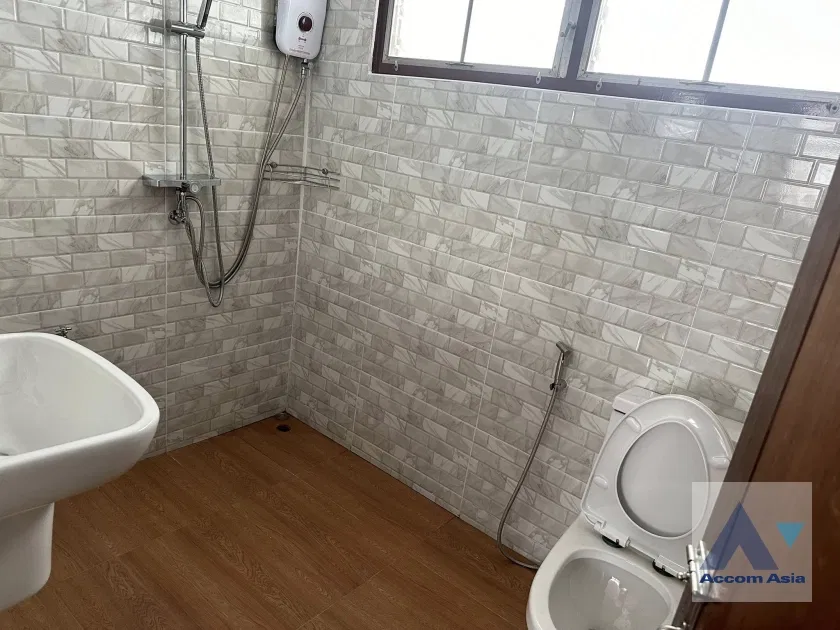 picture 🔼🔽 AccomA 📩 Pet friendly,Fully Furnished 4 BR House in Bang Chak (AA44794) - 19/20