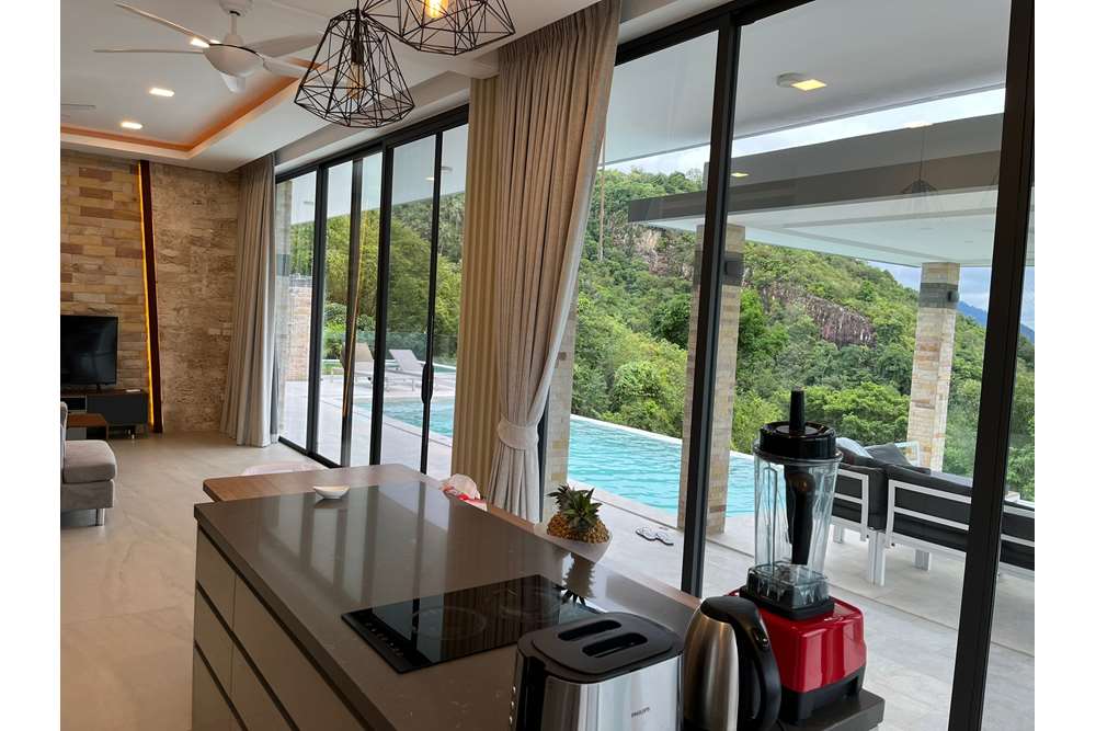 รูป [920121057-34] Stunning 1-bedroom sea view villa available for rent - รูปที่ 17/26