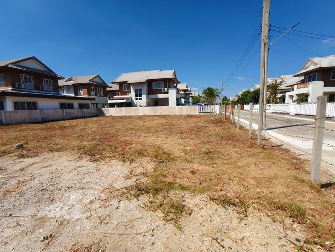 SF130 ขายที่ดินเปล่า☘️ ถูกที่สุดในโครงการ 180 บางปู บีชเฮ้าส์ ติดทะเล 