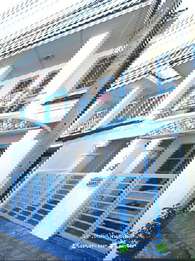 รูป ✅✅ขายบ้านทาวน์เฮ้าส์ 2 ชั้น พื้นที่ 20.1 ตร.ว หมู่บ้านวรารักษ์โรจนะ-วังน้อย ราคาพิเศษก่อนรีโนเวท - รูปที่ 1/23