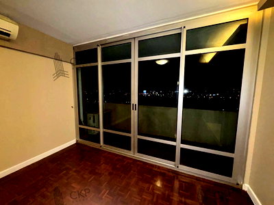 Condos for sale : Selling Lakeview Riviera Condominium, unfurnished unit. Near Impact Muang Thong Thani. Easy access via multiple routes.