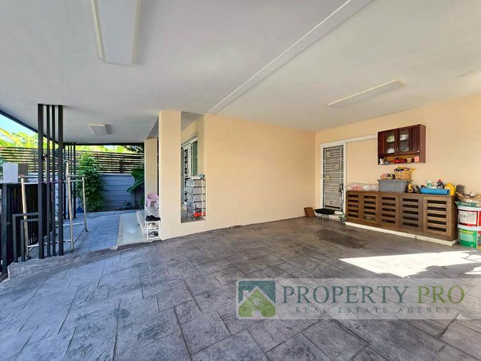 4-bed house for sale, 200 sqm, 55.5 sq wah, Krongthong Tropical Chaloem Phrakiat Rama 9
