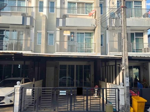 ขายด่วน ราคาพิเศษ ทาวน์โฮม 3 ชั้น แต่งใหม่ พร้อมอยู่ Town Avenue พระราม 9 – กรุงเทพกรีฑา 7 | โครงการคุณภาพจากแสนสิริ