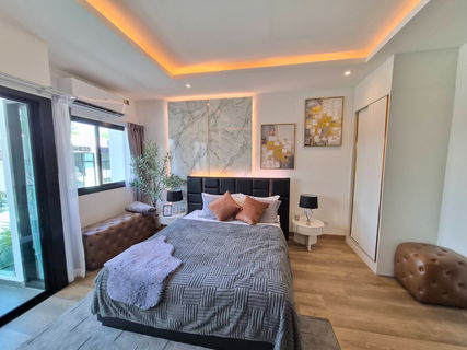 ขายห้องชุด ดิ โอเอซิส พัทยา เขาพระตำหนัก คอนโด 8 ชั้น