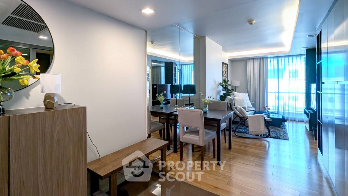 รูป คอนโด 1-ห้องนอน ที่ โฟคัส แอท เพลินจิต ใกล้ BTS นานา (ID 2490962) - รูปที่ 2/10