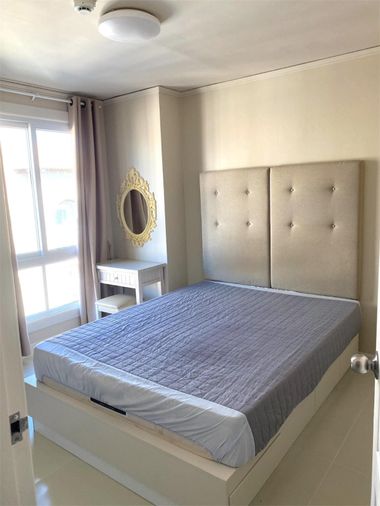 ห้องใหญ่ 32 ตรม แยกห้องนอน 7,000 บาท