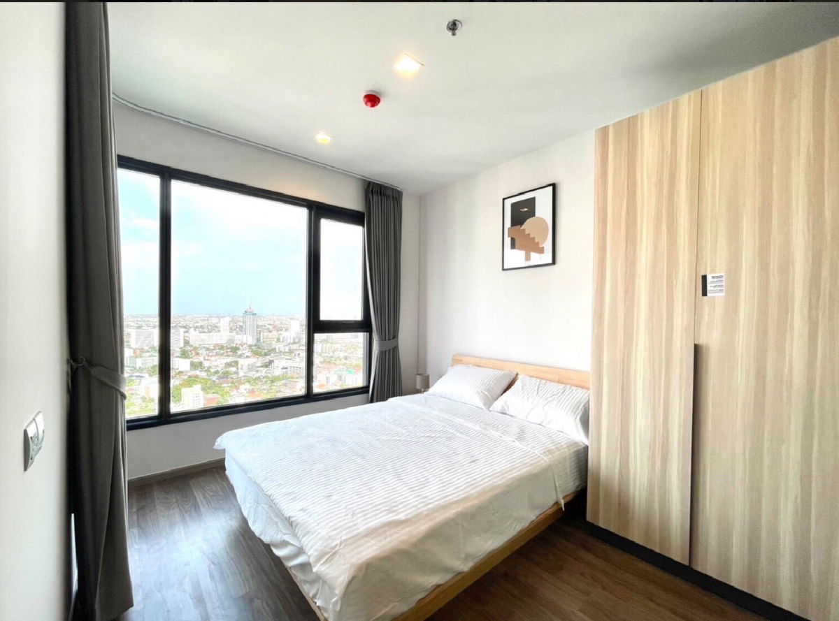 picture  Life Ladprao                     Valley  - 7/13