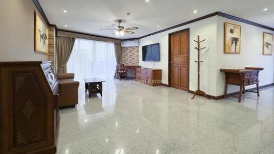 🛏️ 2 ห้องนอน - 🛁 2 ห้องน้ำ - 🏙️ City View - 🇹🇭 ชื่อบริษัท - 🏢 Royal Hill Resort Jomtien - รหัส: RYH13