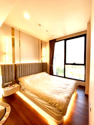 Condos for rent Phrom Phong : P-44071 LUXURY! IDEO Q Sukhumvit 36 near BTS! Premium Furnished (40,000) Line Id: @easythaihome 085-592-2897