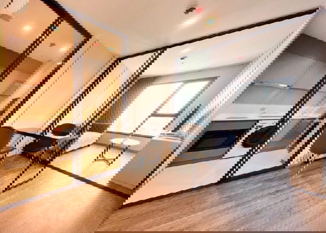 picture Life Ladprao                 Valley  - 1/8