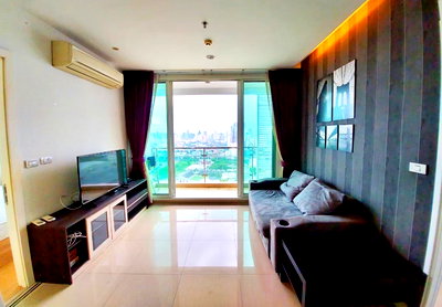 คอนโดให้เช่า : ว่างพร้อมอยู่! T.C. Green. 2นอน 56ตร.ม.  Line id: @pfagent