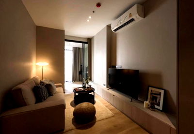 คอนโดให้เช่า : ว่างพร้อมอยู่! The Fine เอกมัย. 1นอน 35ตร.ม. Line id: @pfagent