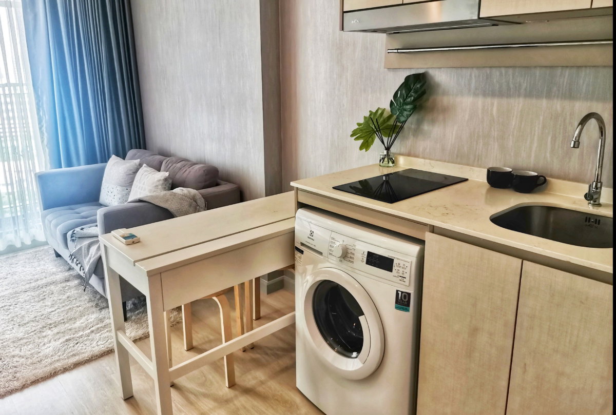ว่างพร้อมอยู่! KnightsBridge Prime. 1นอน 26ตร.ม. Line id: @pfagent
