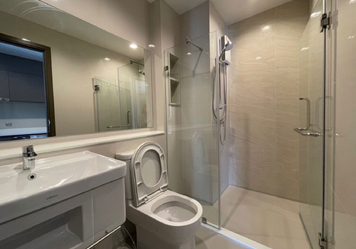 picture  Life Ladprao                     Valley  - 4/13