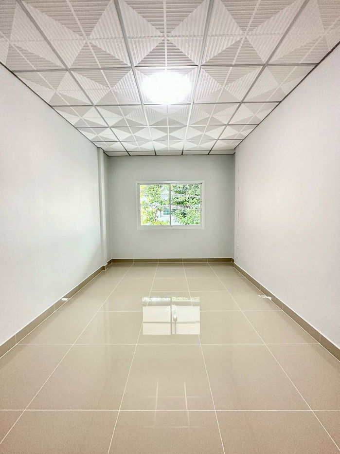 รูป ทาวน์เฮาส์ นนทบุรี บางบัวทอง ตรงข้ามสมบัติบุรี หมู่บ้านบัวทองธานีพาร์ค ซอย5/16 นัดชมบ้าน 085-318-6868 คุณวา - รูปที่ 17/18