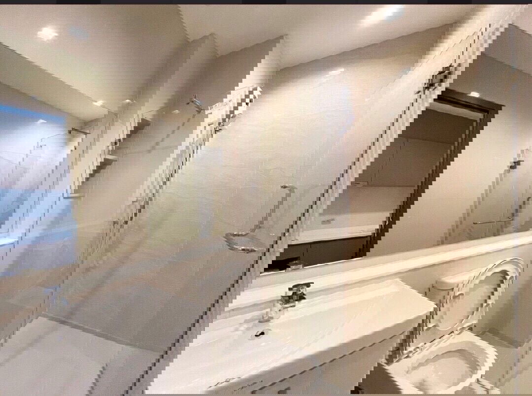 picture  Life Ladprao                 Valley  - 4/5