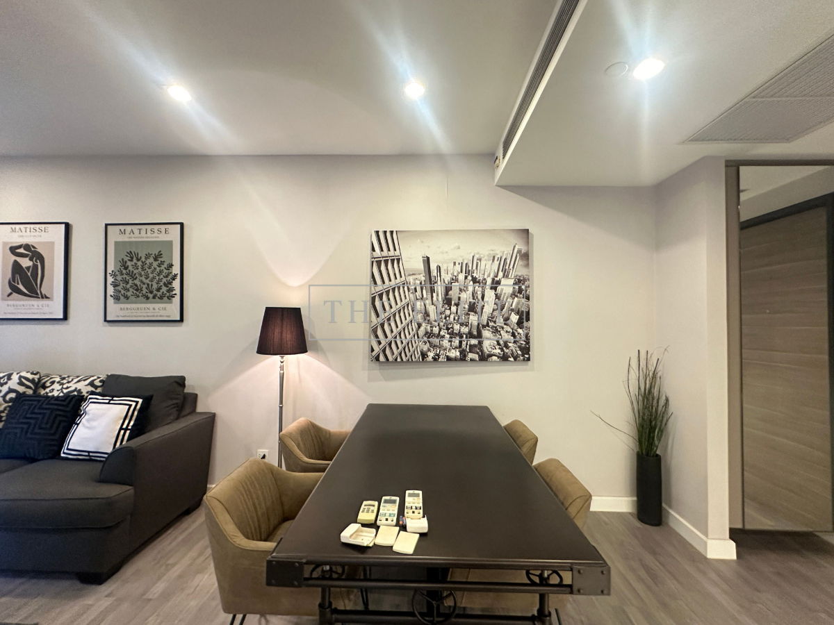 รูป ✨ โอเอซิสใจกลางเมือง The Room สาทร-ถนนปั้น คอนโดหรู บรรยากาศเงียบสงบ เป็นส่วนตัว 🌿 - รูปที่ 7/23