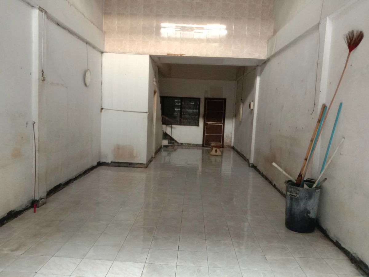 รูป อาคารพาณิชย์2ชั้นครึ่ง ทำเลดี ย่านมหาชัย สมุทรสาคร  เหมาะทำธุรกิจ  - รูปที่ 2/22