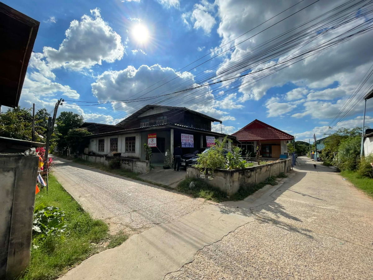 picture Selling land with house, 138 sqm. - 2/9