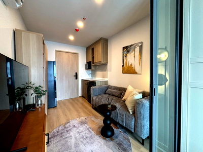 คอนโดให้เช่า : 🔥Hot Deal🔥 For Rent 📌 Life Rama 4 - Asoke (ID Line : @arent) ต่อรองได้ ห้องปล่อยออกไวมาก!! ✅ เรามีสต็อกอีกหลายโครงการ ตอบไวมาก มีข้อเสนอดีๆทุกดีล