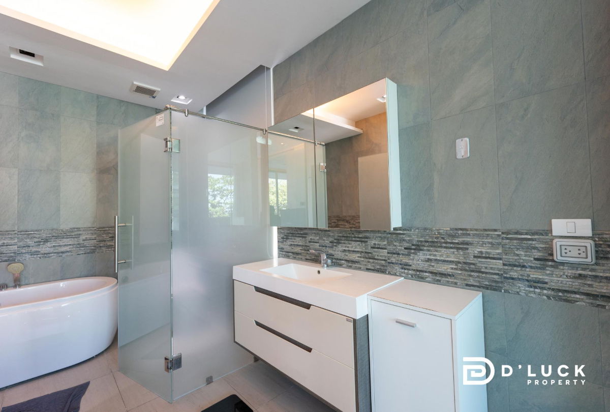 รูป เดอะ แซงชัวรี วงศ์อมาตย์ คอนโดหรูพัทยาติดทะเล ให้เช่า 2 ห้องนอน พื้นที่ใช้สอยกว้างขวาง ห้องติดสระ พร้อมลิฟต์ส่วนตัว - รูปที่ 35/50