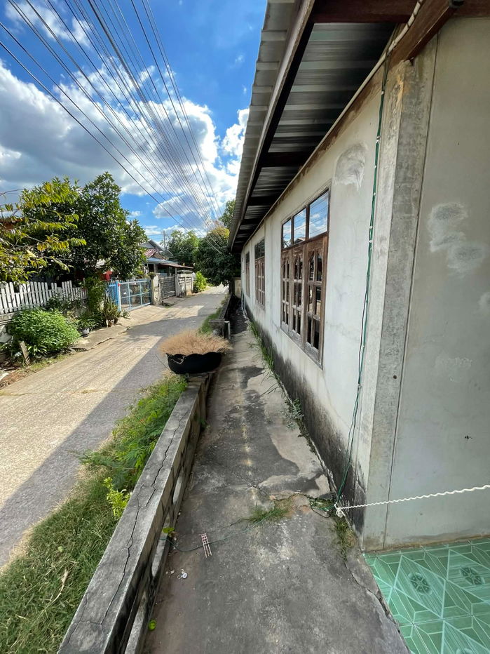 picture Selling land with house, 138 sqm. - 7/9