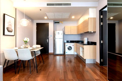 คอนโดให้เช่า : เช่าคอนโด The Address Art Deco Chidlom/ดิ แอดเดรส ชิดลม (D6812022)  ID Line : @condo101