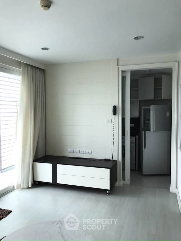 รูป คอนโด 2-ห้องนอน ที่ เดอะ แบงค็อค สาทร-ตากสิน คอนโดมิเนียม ใกล้ BTS กรุงธนบุรี (ID 514945) - รูปที่ 3/14