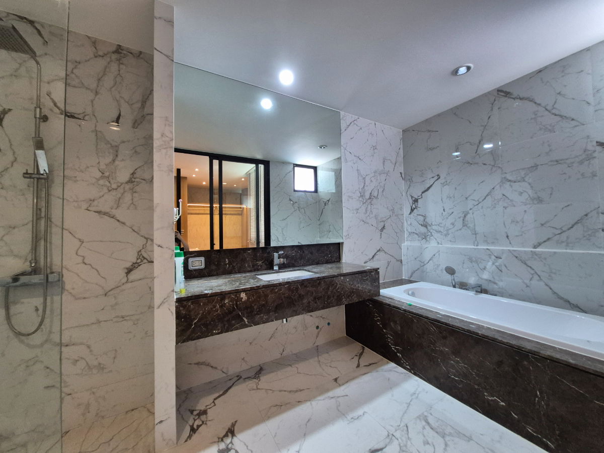 picture Modern Luxury TownHome⭐3 Bedroom⭐Krungthep Kreetha Road  - 35/36