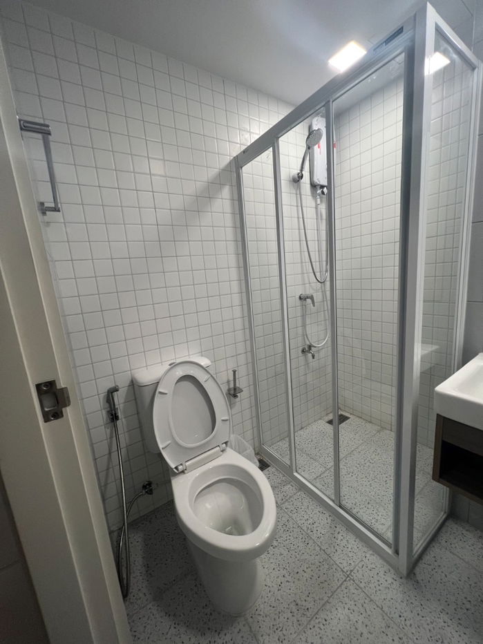 picture Kave Tu  condo Forrent.......... - 8/24