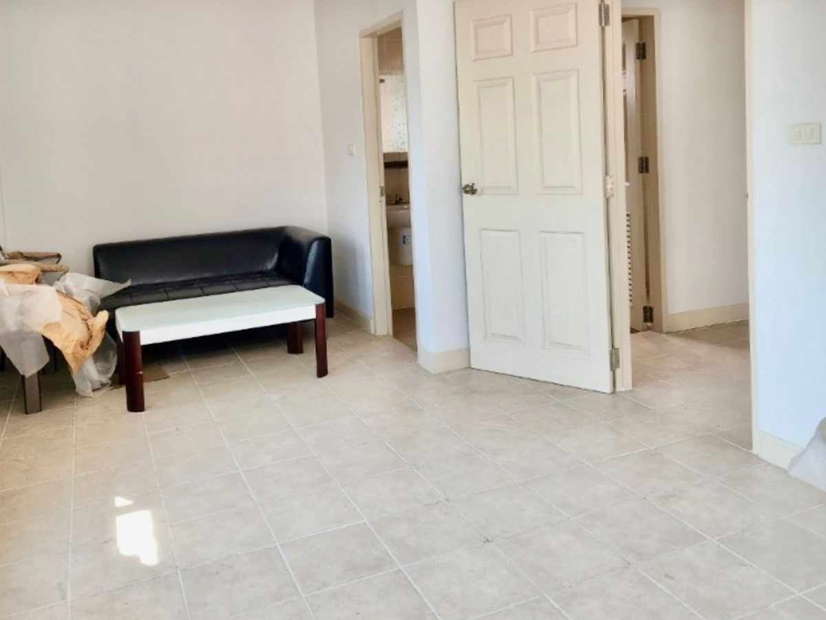 รูป ขายด่วน ราคาพิเศษ บ้านเดี่ยว 2 ชั้น Baan Prompat Greenova บ้านพื้นที่ใหญ่ ราคาต่ำกว่าตลาด ทำเลรามอินทรา–เลียบคลองสอง ใกล้ซาฟารีเวิลด์ - รูปที่ 8/13