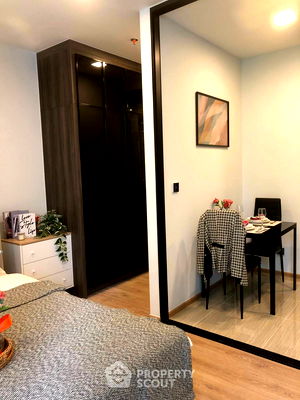 Condos for rent Phyathai 2 Hospital : Studio Condo at Noble Around Ari near BTS Ari (ID 2442704)